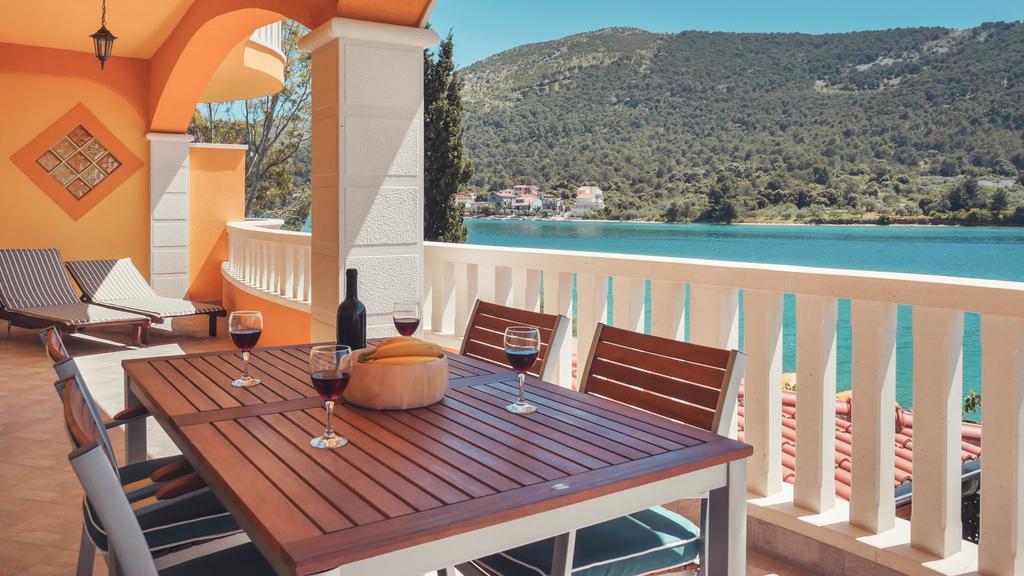 Vila More Grebaštica Eksteriør billede